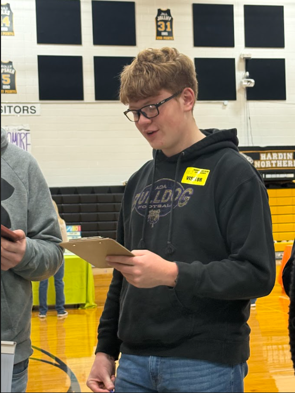 Sophomore Student Leadership at Hardin Northern at Novembers meeting