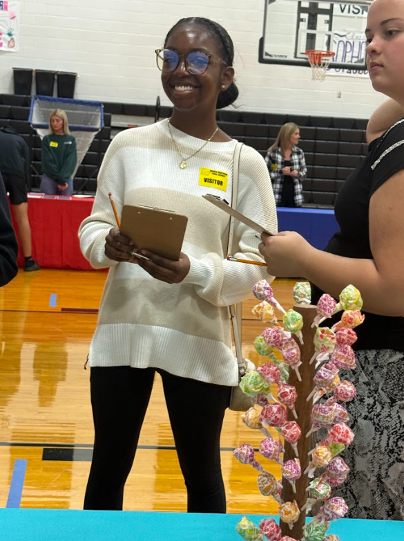 Sophomore Student Leadership at Hardin Northern at Novembers meeting