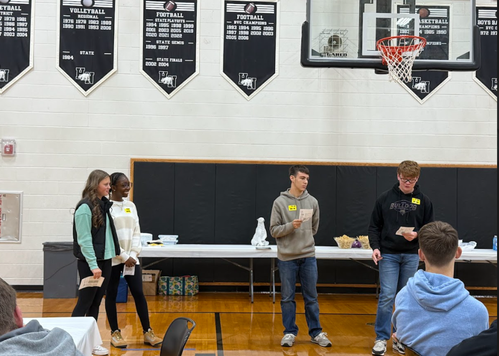 Sophomore Student Leadership at Hardin Northern at Novembers meeting