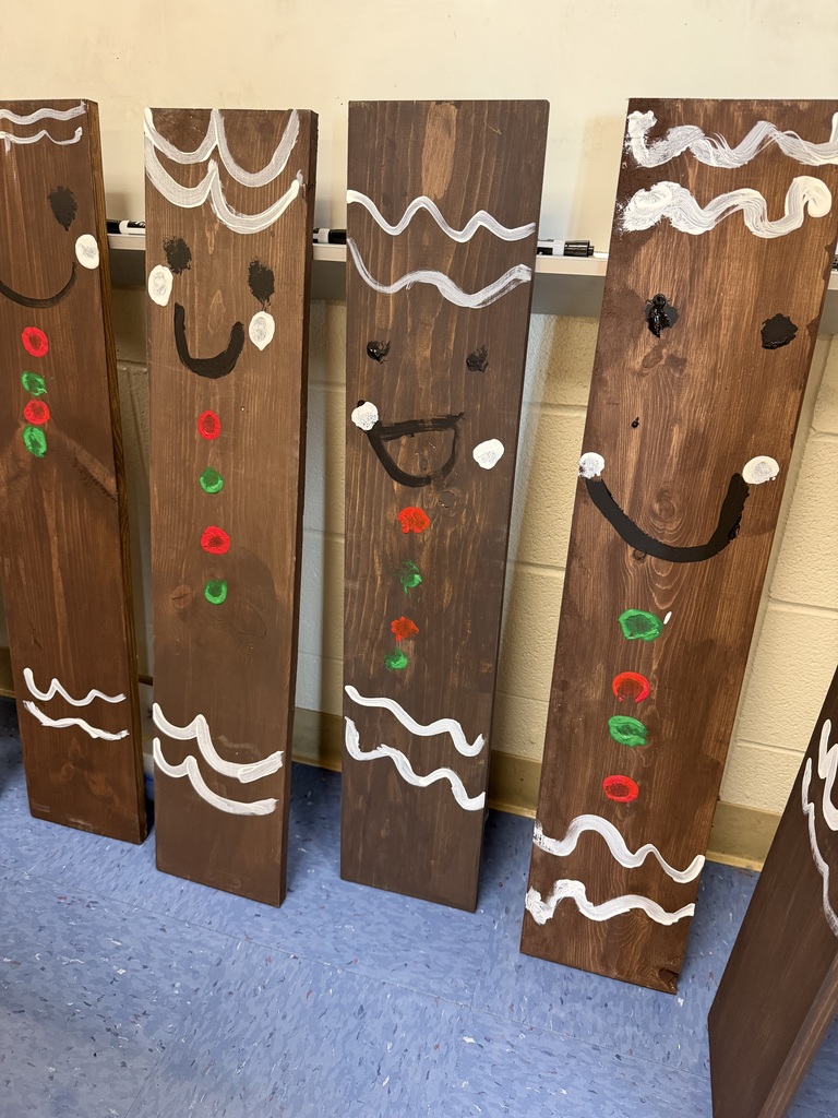 Wood stained gingerbread men decorations
