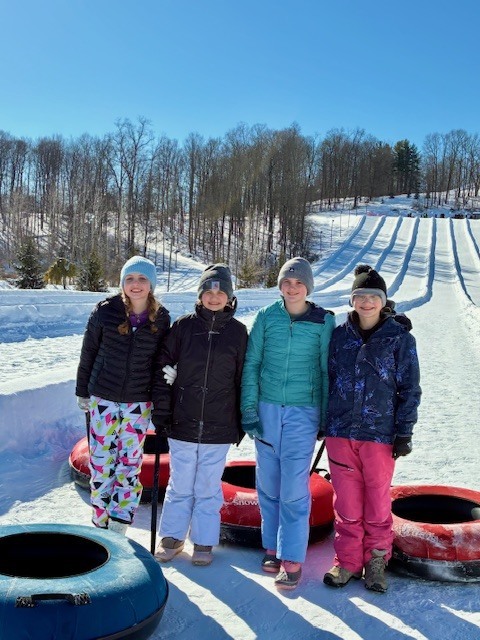 Middle School students snow tubing