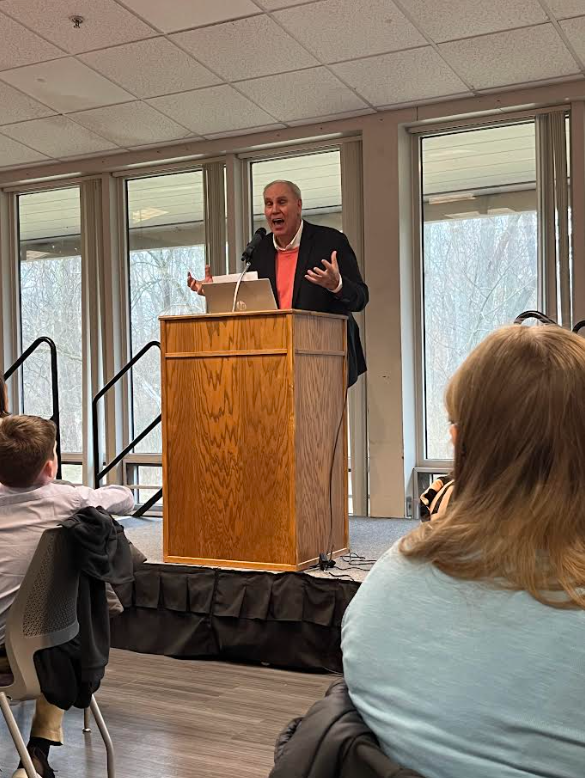 OMLA  keynote speaker Jerry Snodgrass