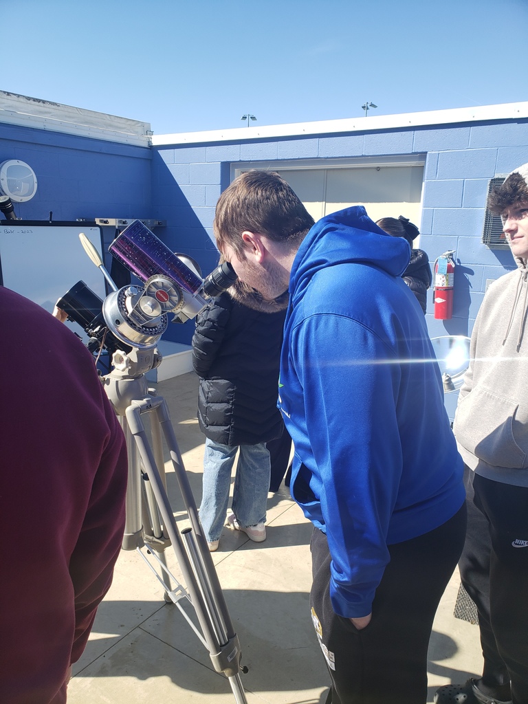 High school students at the ONU observatory