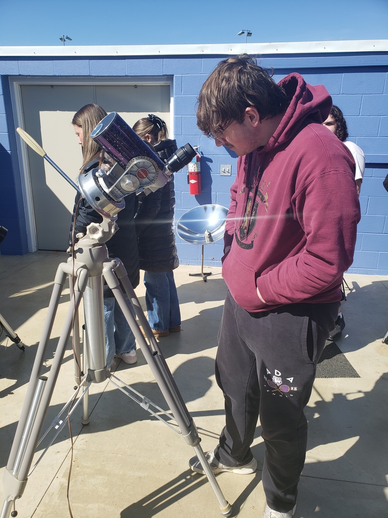 High school students at the ONU observatory