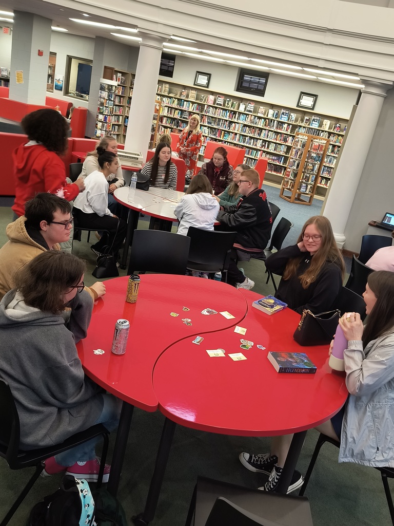 Ada High School Book Club Field trip to Marion