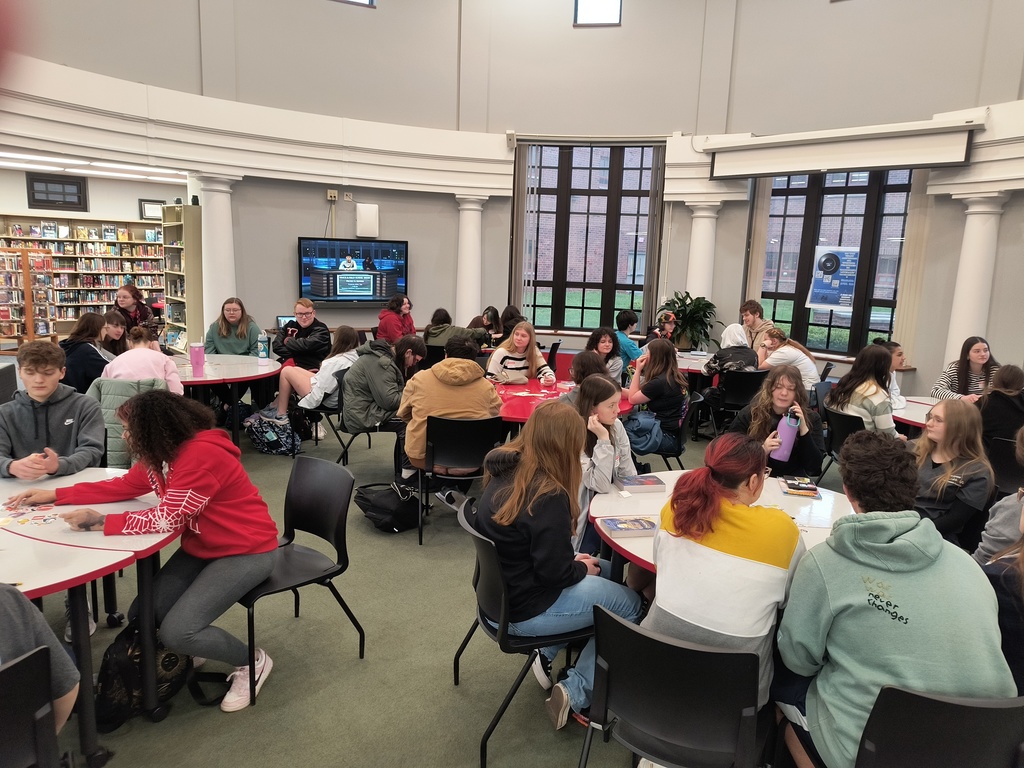 Ada High School Book Club Field trip to Marion