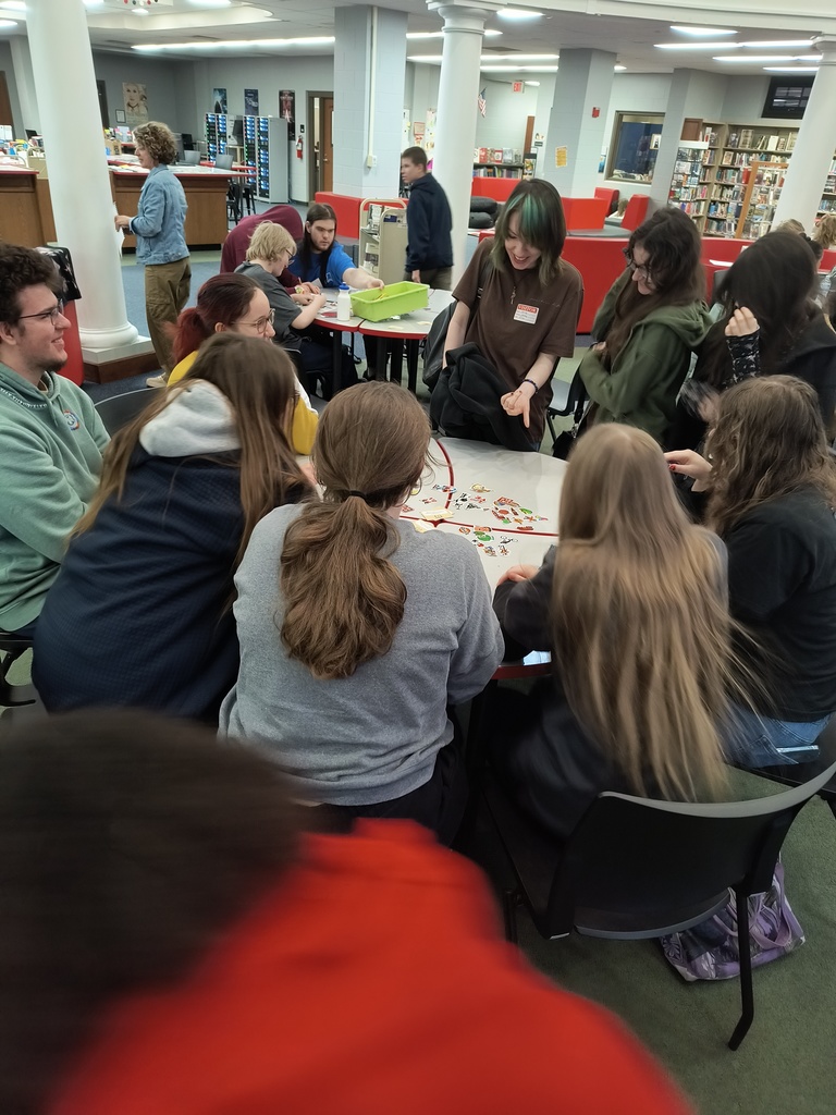 Ada High School Book Club Field trip to Marion