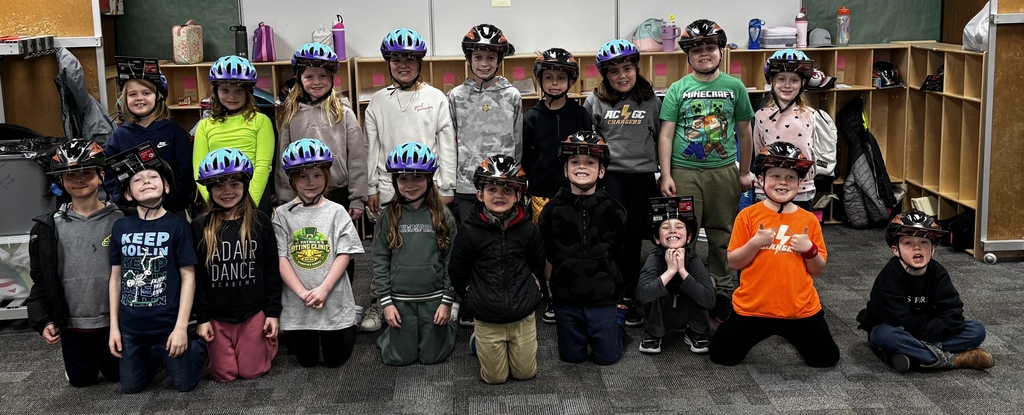 Students with bike helmets