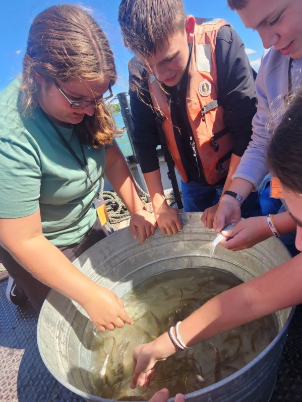 Ag Field Trip to Ohio State's Stone Laboratory