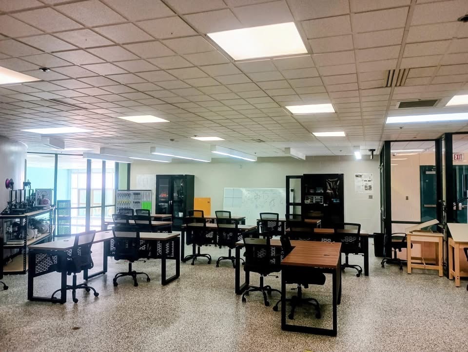 We are excited to announce the new West Union High School Makerspace, The FORGE.  Staff and Administration have been hard at work all summer putting together this amazing space for our students. Students will think like an engineer while learning how to use and have access to 3D printers, large format printers, vinyl and laser cutters, a mini woodshop, sewing and embroidery machines, button makers, heat presses, circuitry, robotics as well as several types of hand tools and crafting supplies.   The FORGE will give the students an opportunity to let their creativity shine while learning the concepts of the Engineering Design Process through secondary STEAM curriculum.  Come join us and take a look for yourself at back-to-school night, August 12th from 3:00 to 6:00 p.m. We look forward to seeing you there!