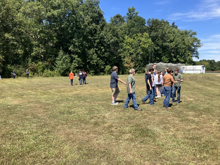 Students working in groups for the AFNR scavenger hunt