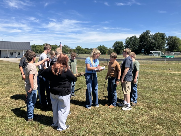 Students working in groups for the AFNR scavenger hunt
