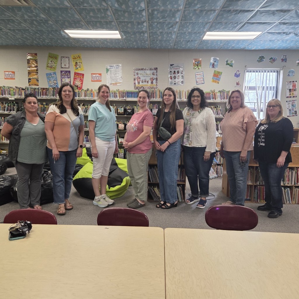 Charla Tullock, Angela Miner, Julie Bridges, Morgan Mitchell, Ariel Waldram, Kendra Tolle, Donna Tenholder, Melissa Cummings