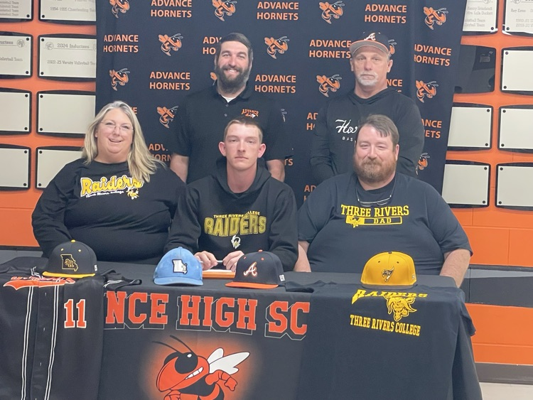 Jameson Hamlin, his family, and coaches