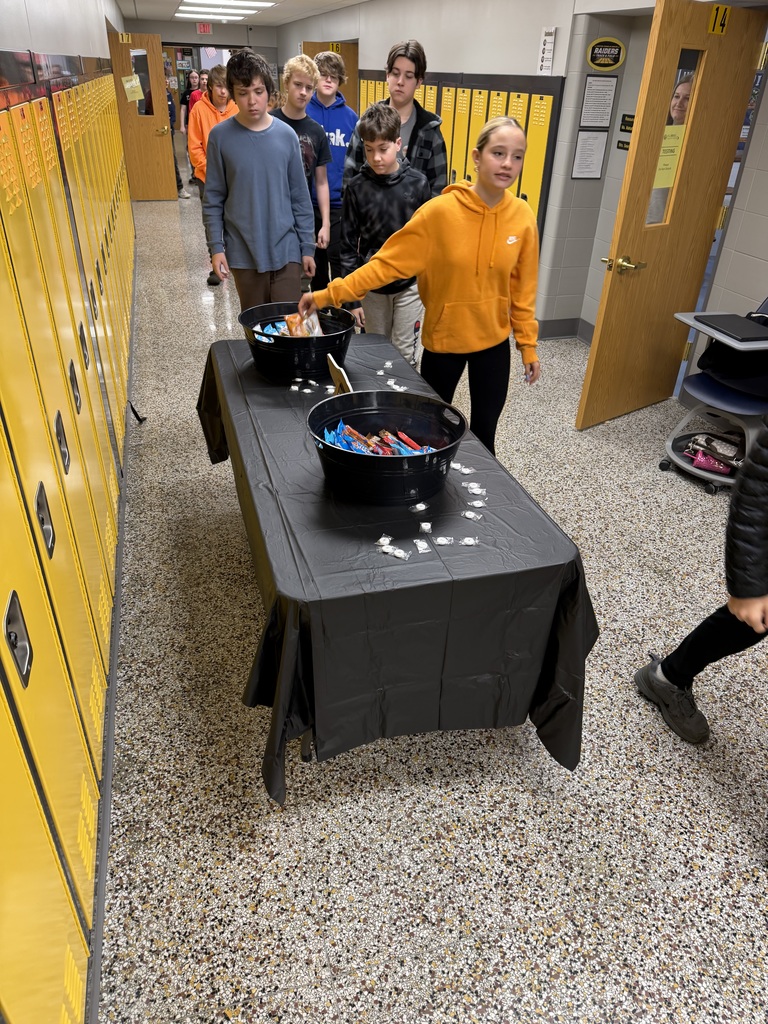 students grabbing snacks in the hallway between testing