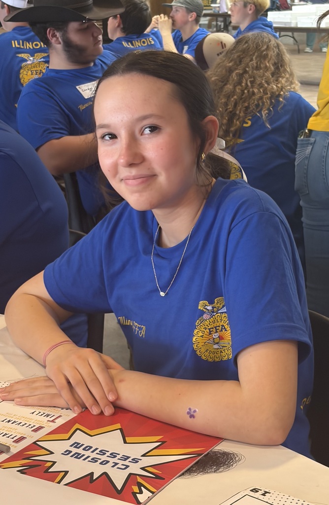 female student close up smiling