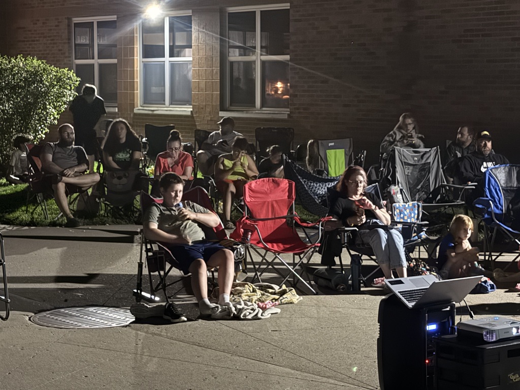 movie nights outside
