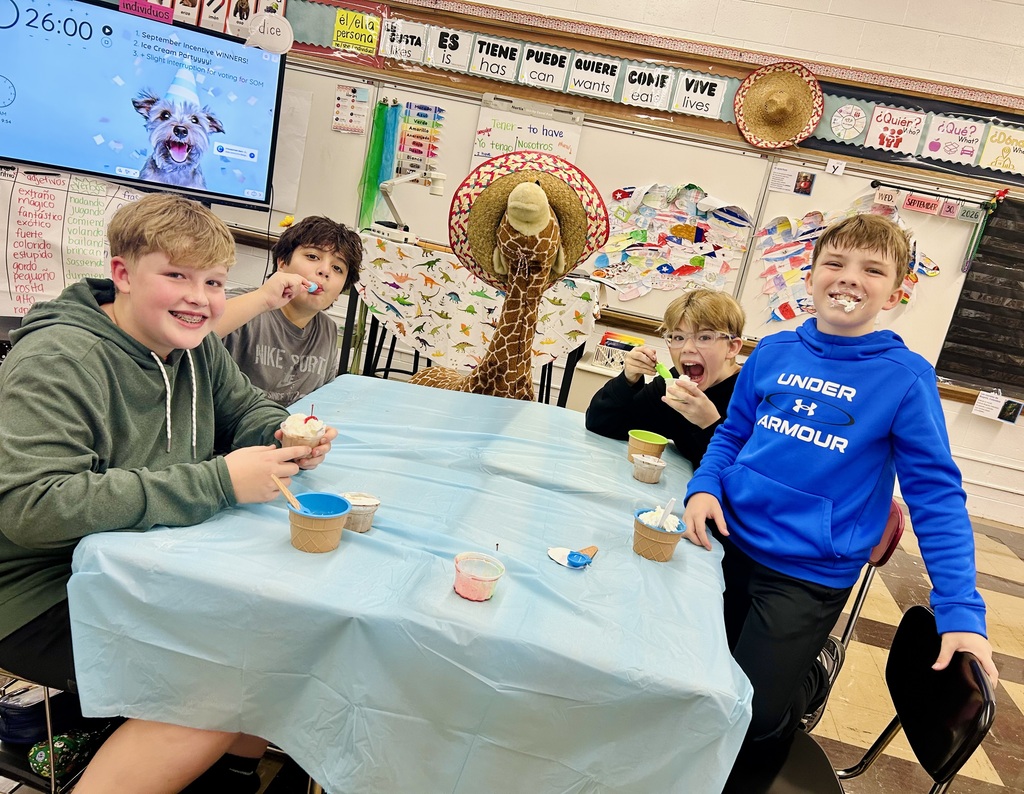 4 7th grade boys eating ice cream