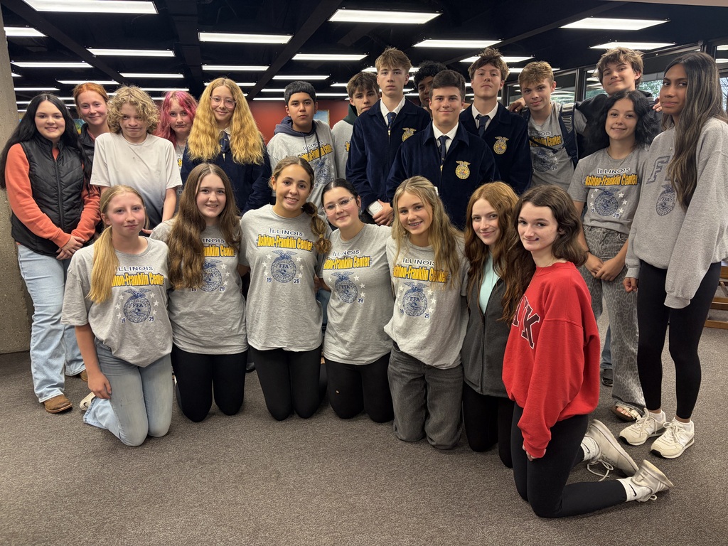 FFA Students posing