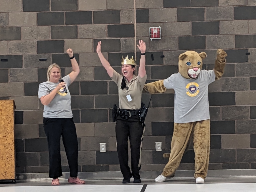 Dancing queen, Officer Meyer.