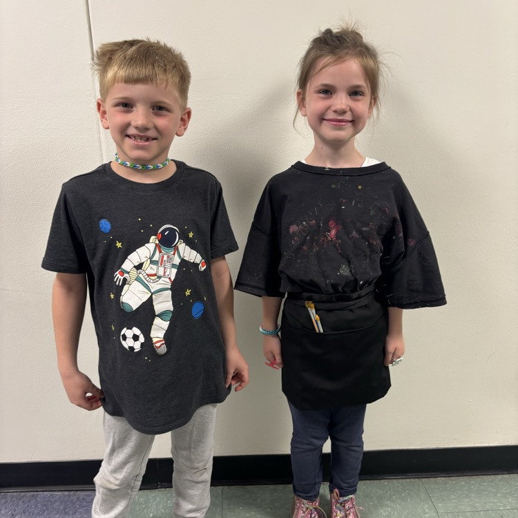 Mesnier students had a fantastic time celebrating Career Week! 🎉✨  From exploring different jobs to learning about future opportunities, it was a week full of curiosity, excitement, and big dreams. 💜