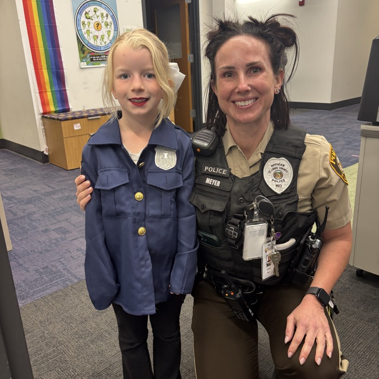 Mesnier students had a fantastic time celebrating Career Week! 🎉✨  From exploring different jobs to learning about future opportunities, it was a week full of curiosity, excitement, and big dreams. 💜