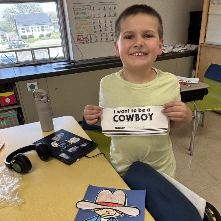 Mesnier students had a fantastic time celebrating Career Week! 🎉✨  From exploring different jobs to learning about future opportunities, it was a week full of curiosity, excitement, and big dreams. 💜