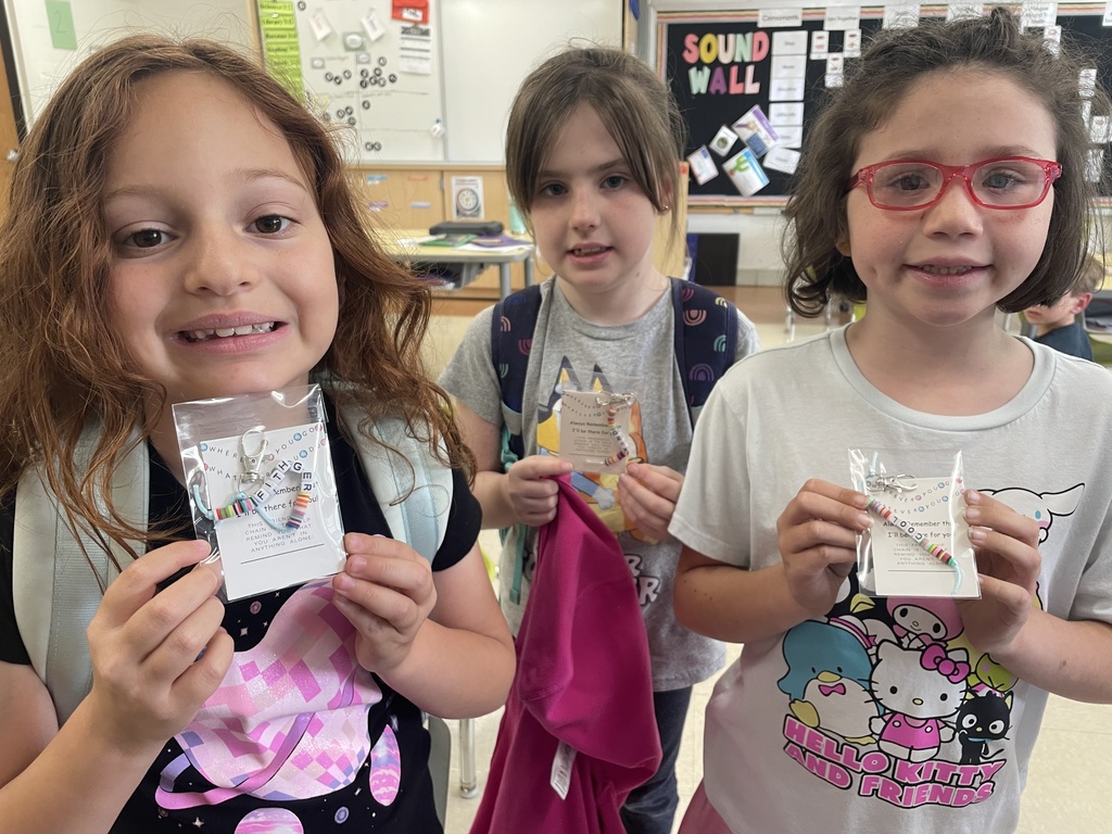 keychain made by 2nd grader for Rainbows for Kids