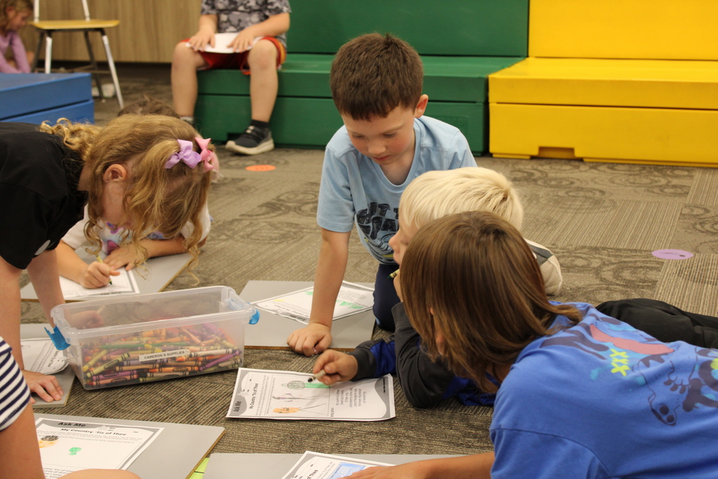 Students working together