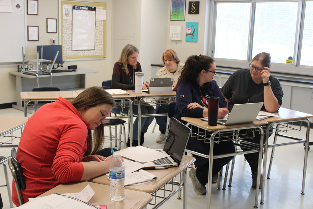 Teachers working together