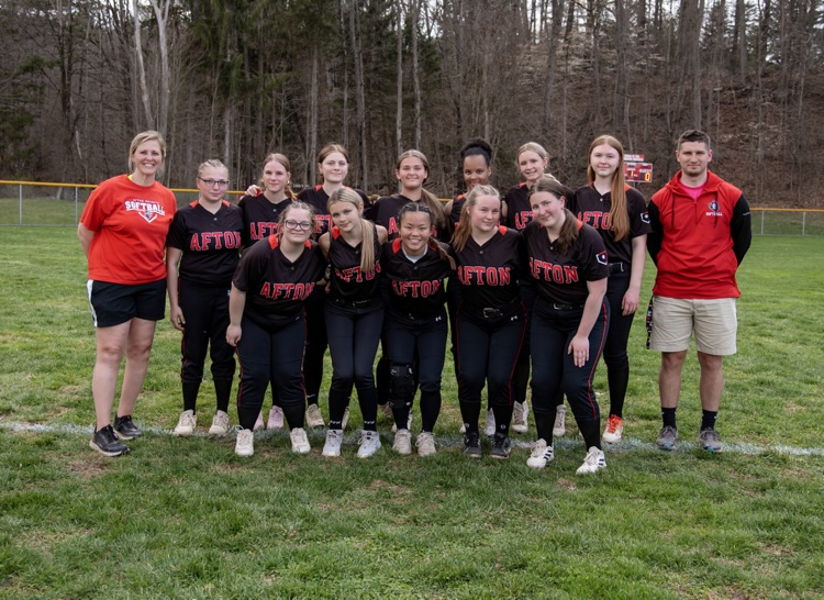 softball team photo