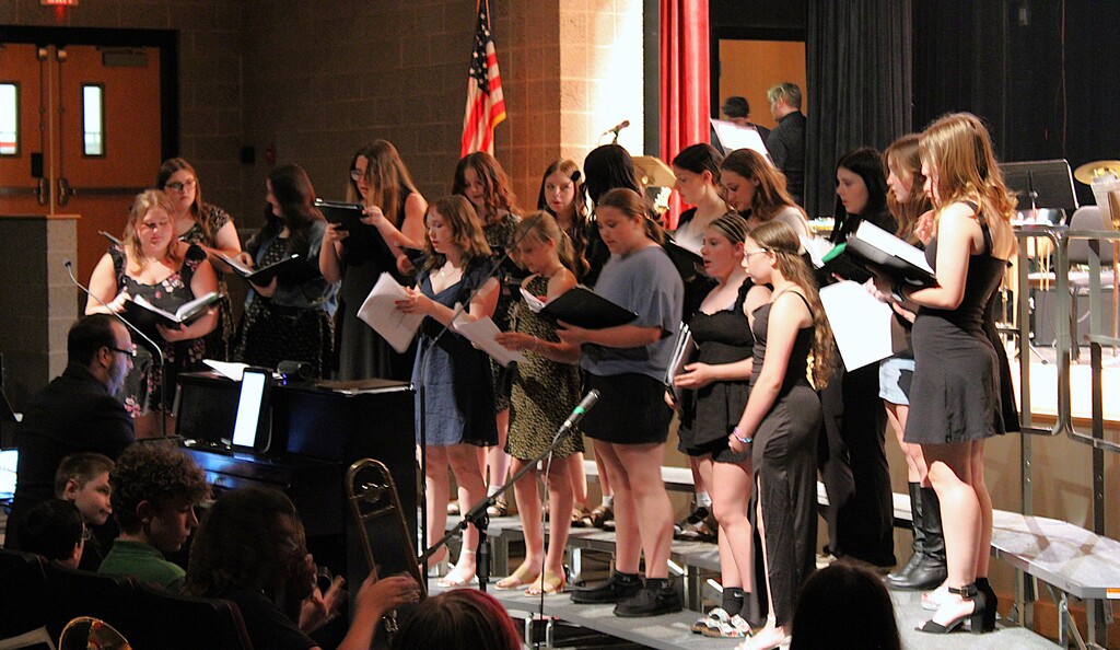 Chorus students singing