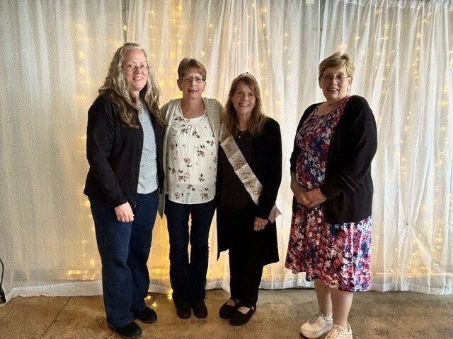 Afton Teachers Mary Batsford, Cindy Keller, Donna Scuorzo Cindy Covey