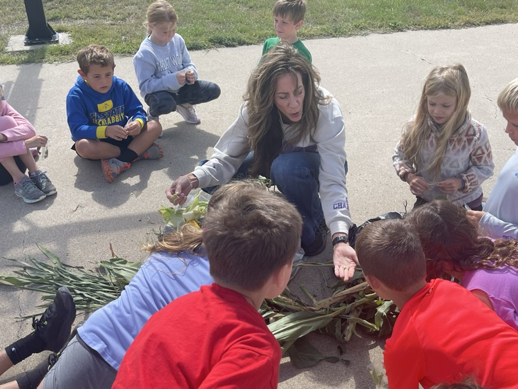 Second Graders learning about crops that grow in Sully County.