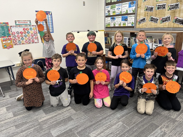 Ag in the Second Grade Classroom did not disappoint!  We learned about the life cycle of a pumpkin!