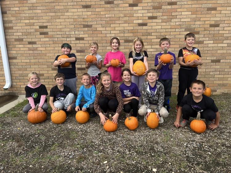 Thank you to Danielle Rausch and for supplying the Second Graders with a pumpkin of their own!