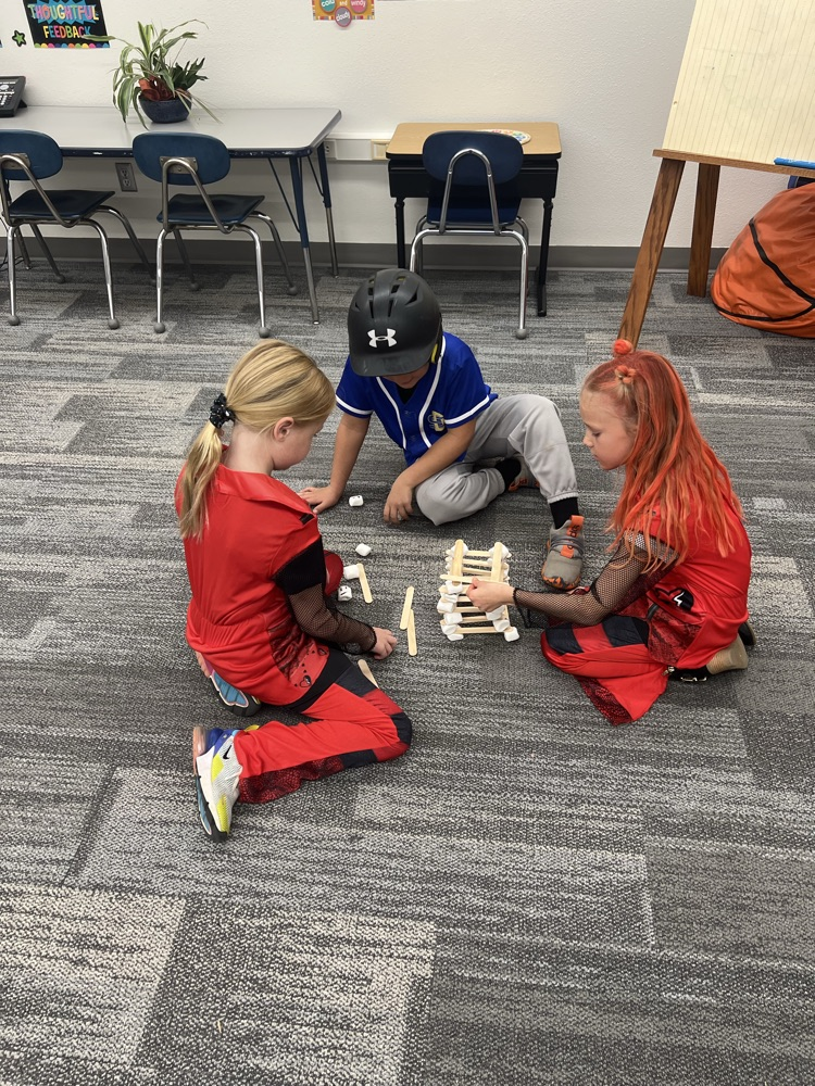 Building ghost tours