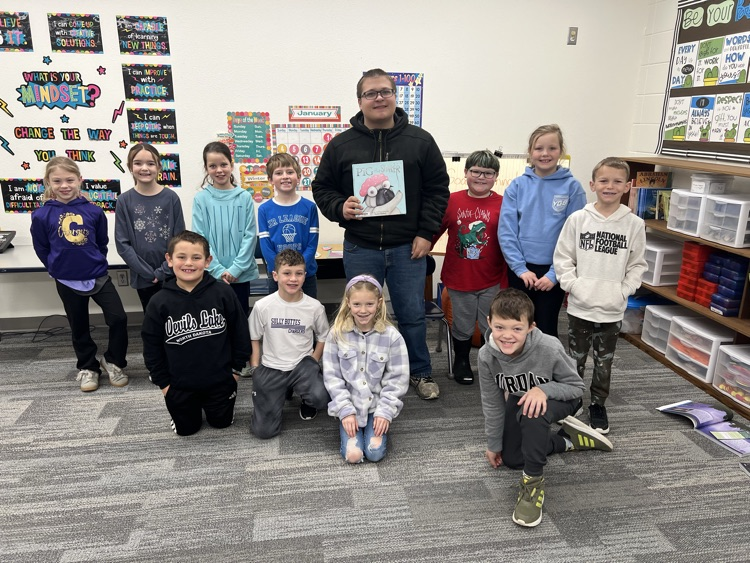 Thank you Cash for coming to read to the Second Grade Class today! We loved it!