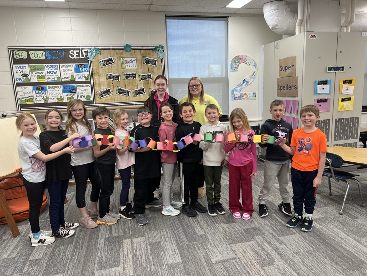 Autumn and Jaycee with Second Graders.