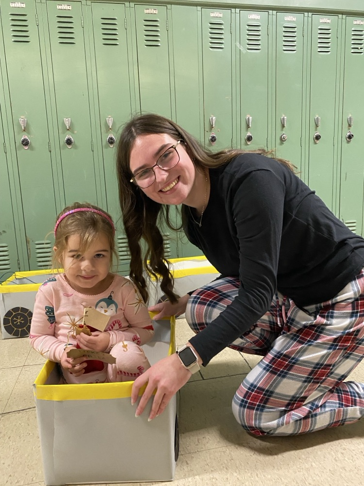 festive happenings at AHS