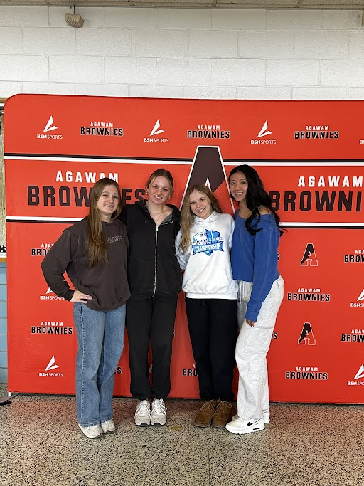 varsity girls relay team