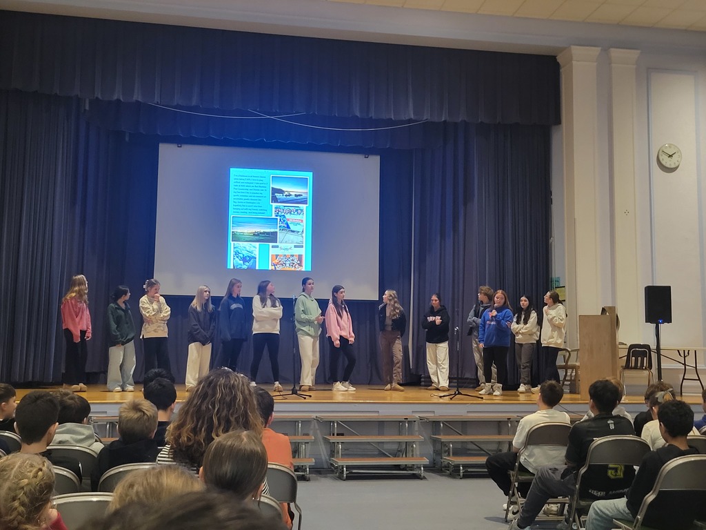 Peer leaders speaking to Doering Students