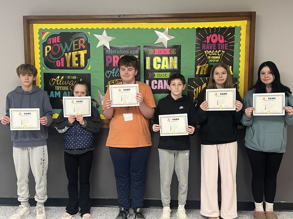 6 students receiving an award