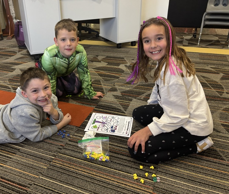 K-2 students working together!