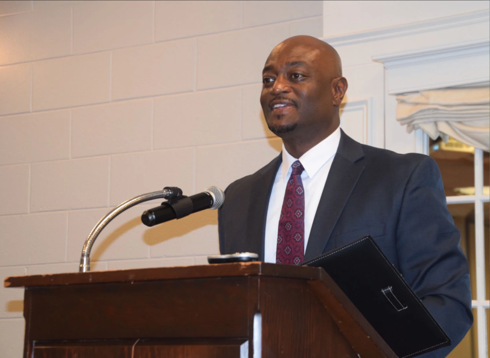 Dr. Corey Murphy speaks to Rotary Club of Aiken on Area 5 Master Plan.
