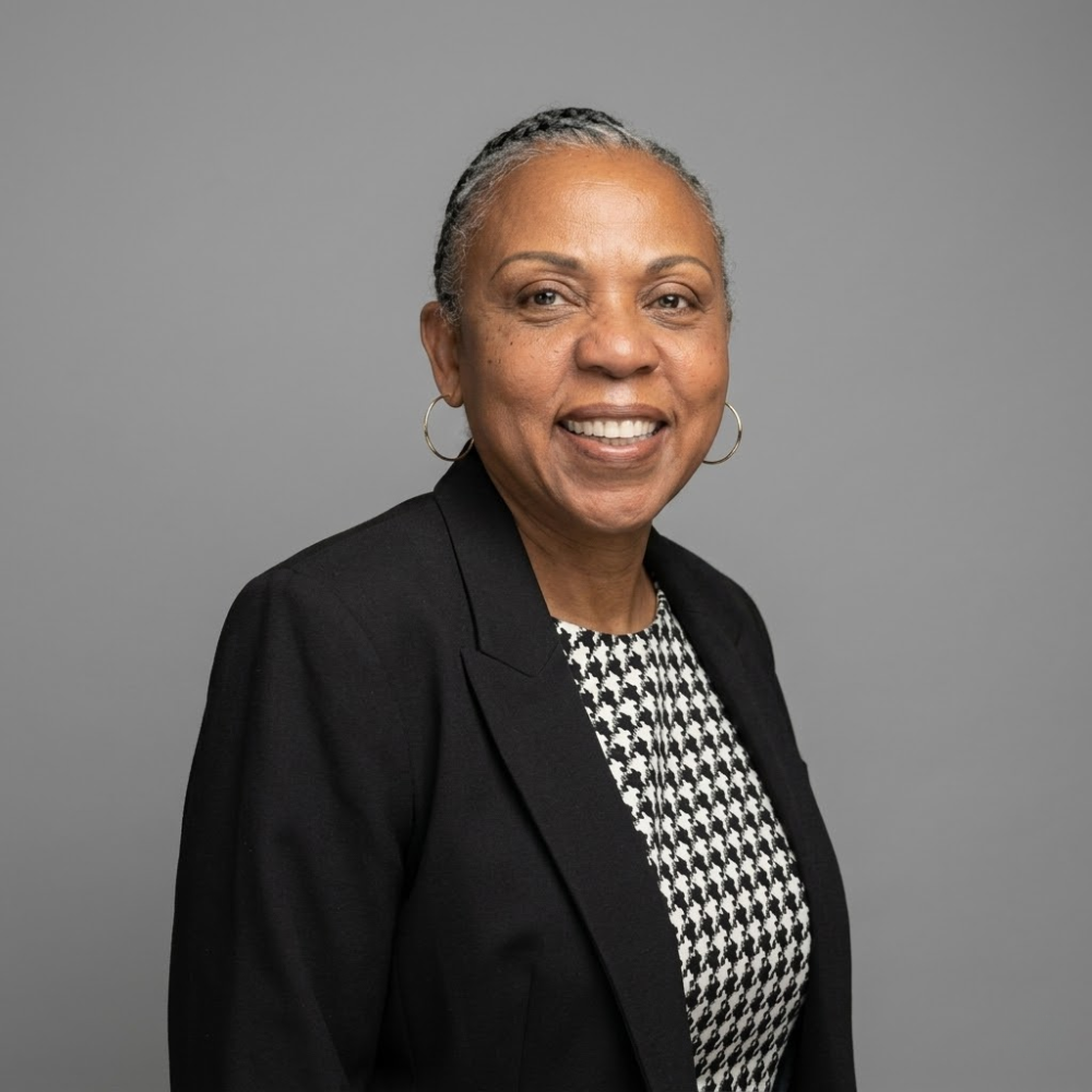 Dr Phyllis Gamble headshot.