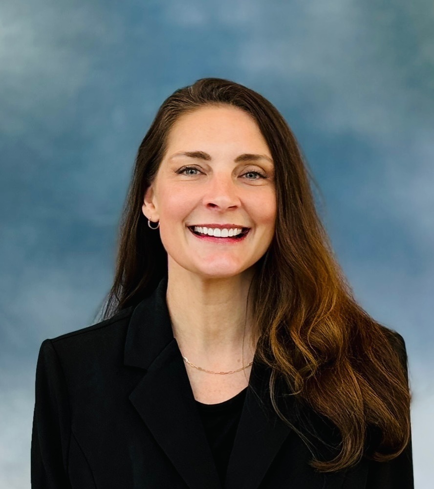 Janna Seifert Headshot.