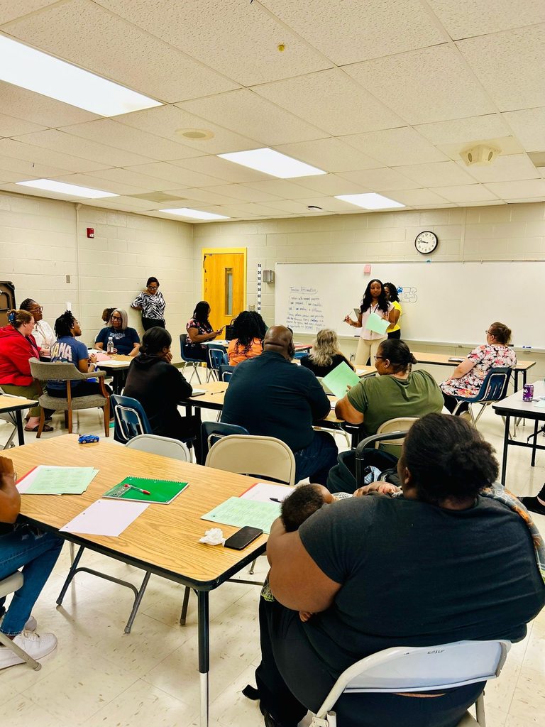 Pictures of North Aiken Elementary school's first PTO meeting. Parents and teachers collaborate . 
