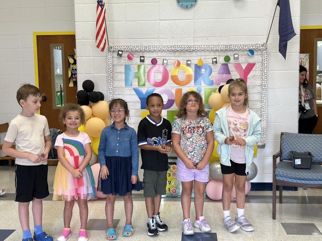 Leader Loot Winners of the Week first Grade