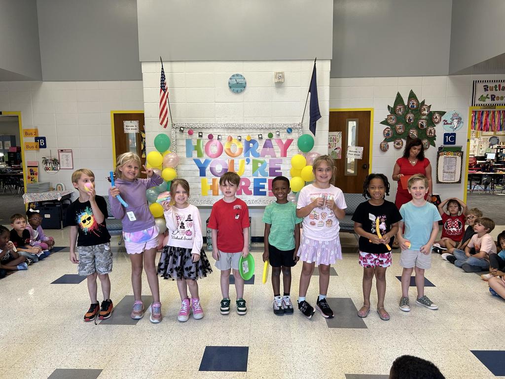 Leader Loot Winners of the Week first Grade